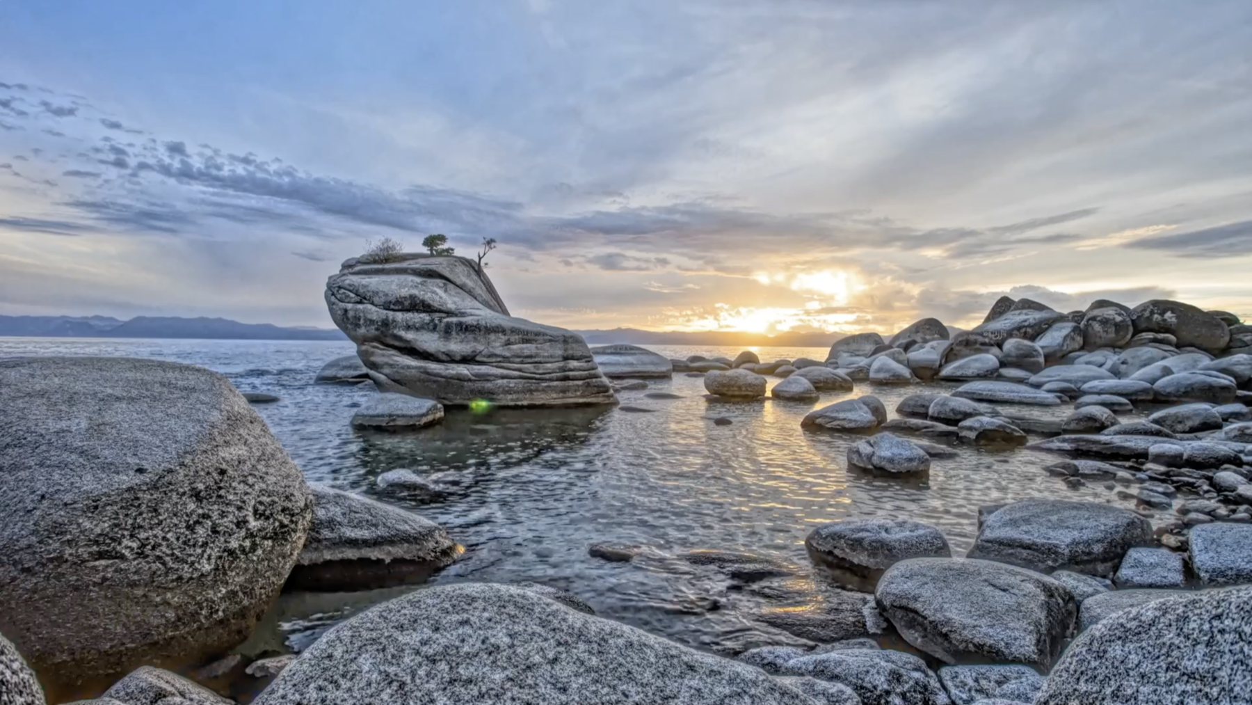 Rocky coastline at sunset in Relight's real-time HDR video